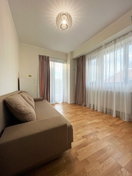 Ultracentral, Piata Unirii, Regina Maria, 3 camere lux, decomandat